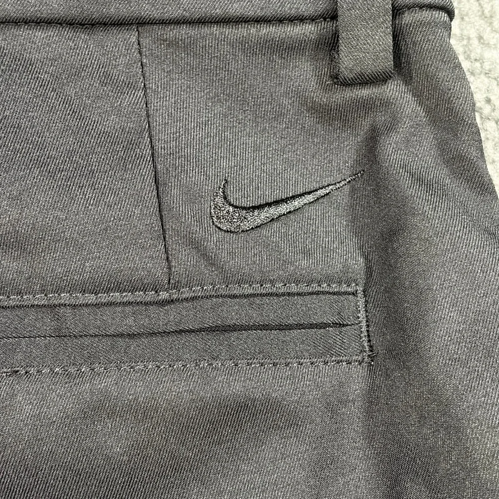 Nike Golf Pants Mens 30x30 Black Dri-FIT Standard Fit AJ5489-010 Flat Front